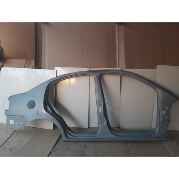 Lateral Lado Direito Polo Sedan 2003 2004 À 2012 27062314 Direito