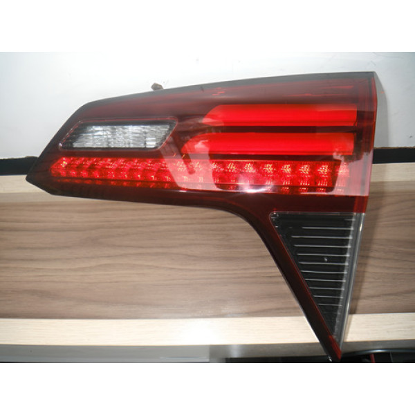 Lanterna Tampa Lado Direito Honda Hrv 2017 À 2019 14012116 Direito