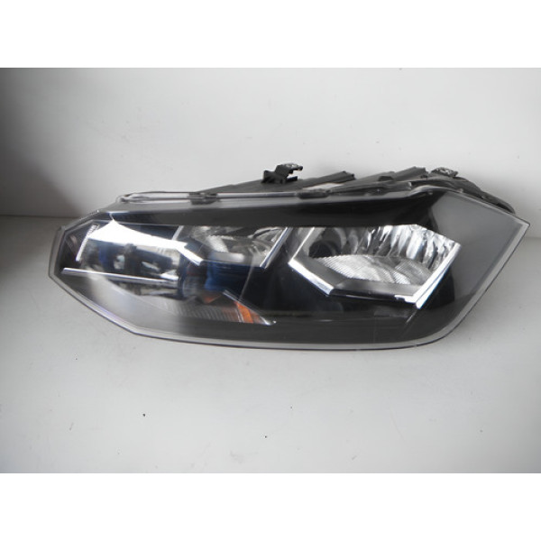 Farol Lado Esquerdo Polo Virtus 2017 2018 2019 2020 18012308 Esquerdo