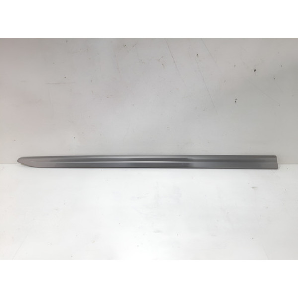 Friso Porta Dianteira Direita Taos 2021 2022 2023 03112315 Preto