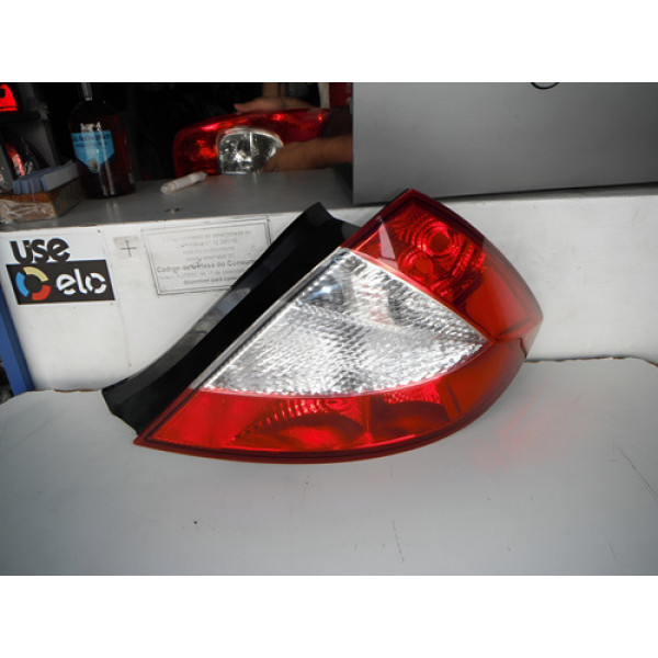 Lanterna Lado Direito Chery Cielo 2009 Ate 2012 13052001 Direito Vermelho