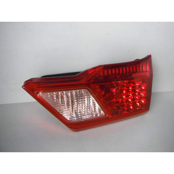 Lanterna Tampa Lado Direito City 2013 2014 2015 07032318 Direito