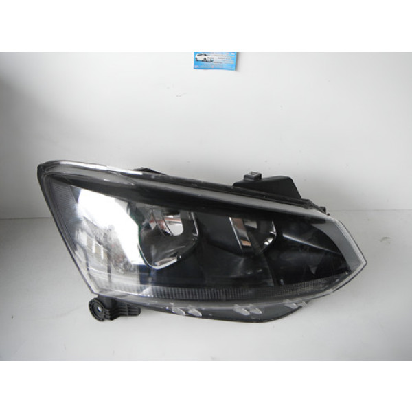 Farol Lado Direito Fox 2015 2016 2017 2018 28122203 Direito