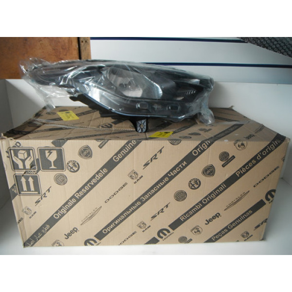 Farol Lado Direito Fiat Strada Sem Led 2020 2021 15022301 Direito