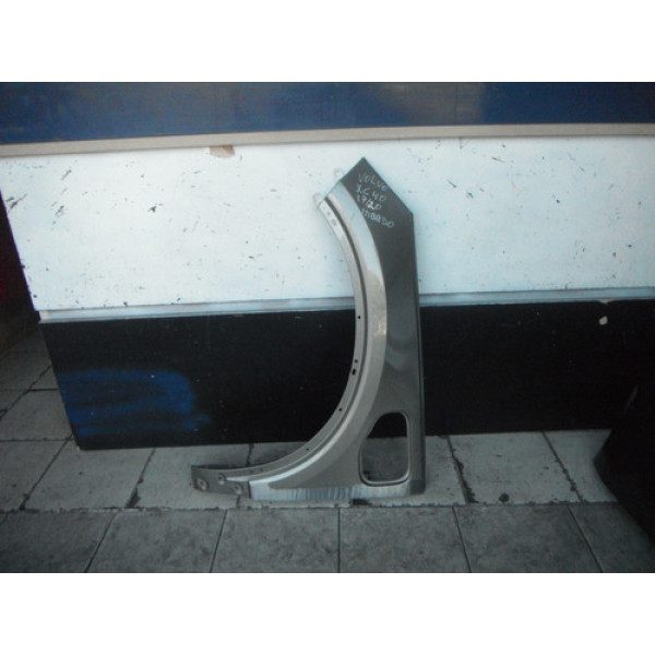 Para-lama Esquerdo Volvo Xc40 Hibrido 2017 2018 2019 2020
