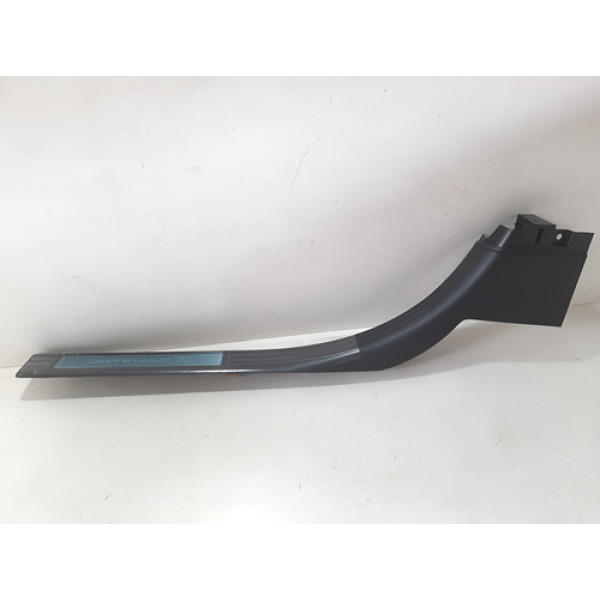 Guanição Antena Porta Tras Direita Defender X Dynamic 20/23 Direita