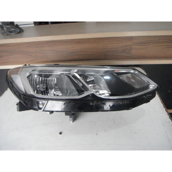 Farol Lado Direito Chevrolet Cruze S/led 2017 À 2019 6042107 Direito