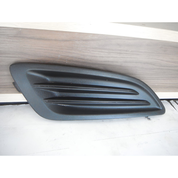 Moldura Milha Lado Direito Ford Fiesta 16032130 Preto