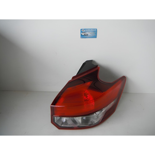 Lanterna Lado Direito Nissan Kicks 08112101 Direito