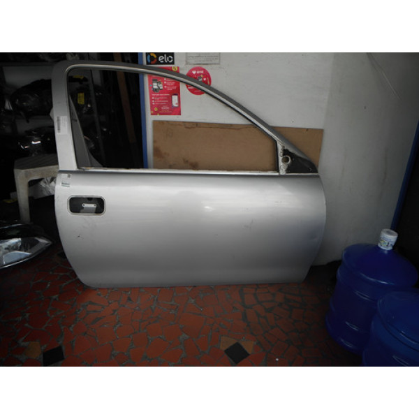 Porta Lado Direito Chevrolet Corsa 1993 E 1998 30032102 Dianteira Direito Prateado