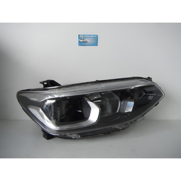 Farol Lado Direito Chevrolet Tracker 2020 2021 02032203 Direito