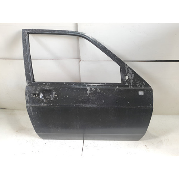 Porta Dianteira Direita Voyage 1987 1988 A 1994 23082323 Preta