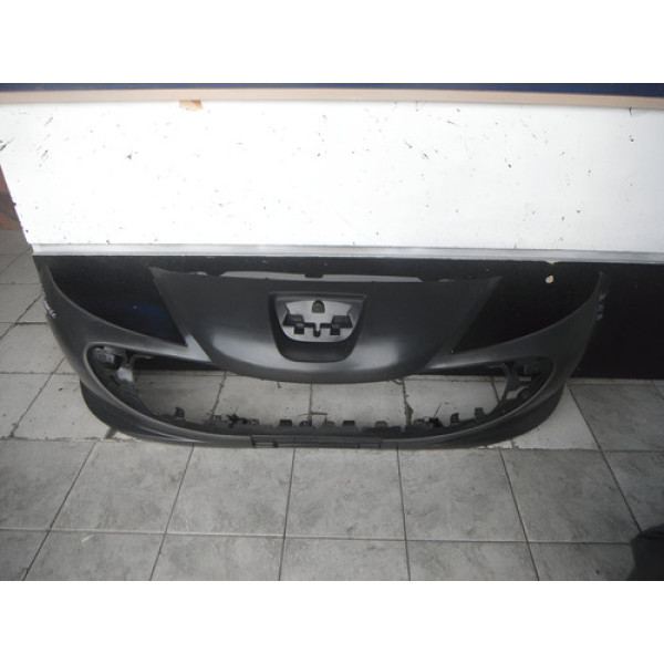 Para-choque Dianteiro Peugeot 207 2010 2011 À 2014 01082210 Preto