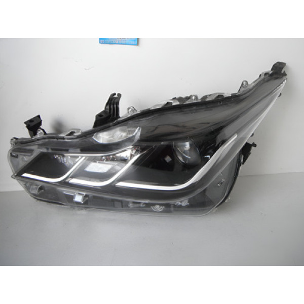 Farol Esquerdo Toyota Corola 2021 17102205 Esquerdo