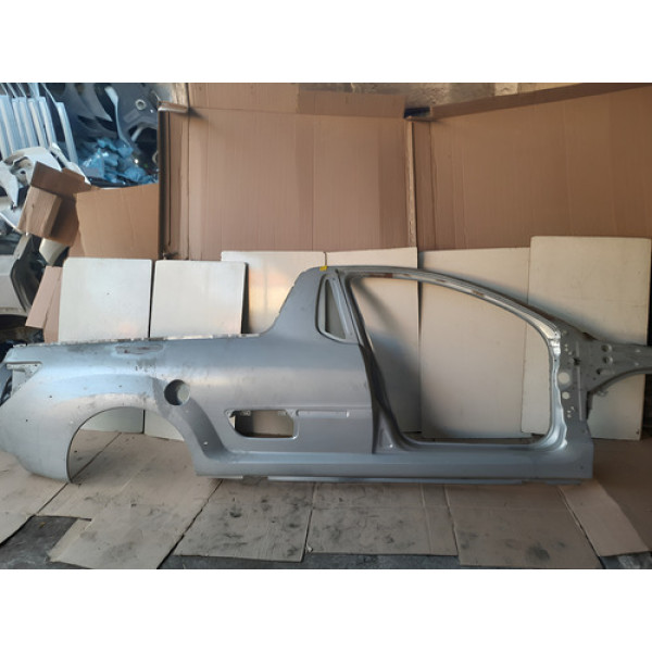 Lateral Lado Direito Peugeot Hoggar Com Furo 28062315 Direito