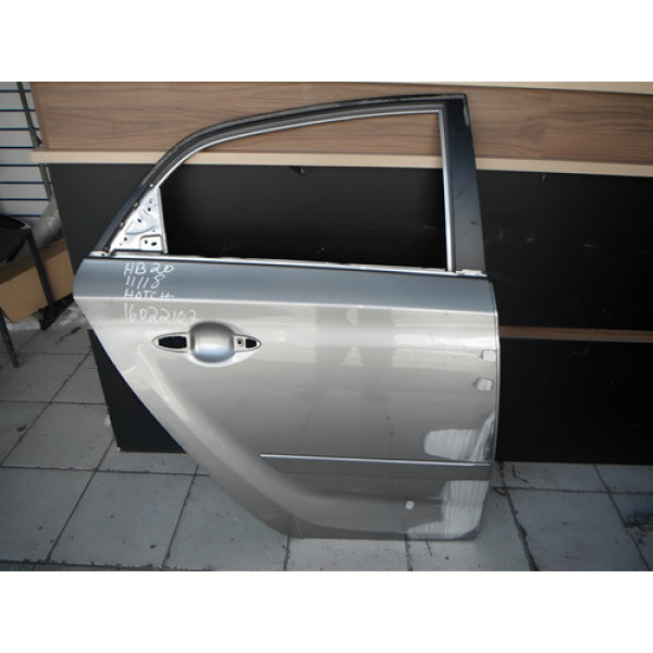Porta Traseira Direita  Hb20 Hatch 2011 À 2018 16022107 - Traseira - Direito - Prateado