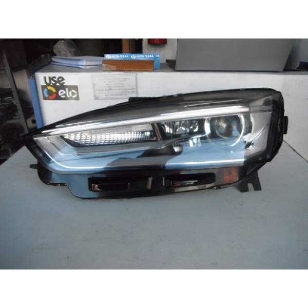 Farol Lado Esquerdo Audi A5 17/18 03102201 Esquerdo