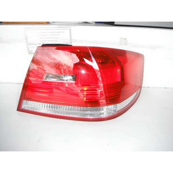 Lanterna Direita Bmw 320 325 Coupe Led 2009 Até2011 15072102 Direito Vermelho