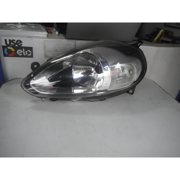 Farol Lado Esquerdo Fiat Punto 13/16 18111916 Esquerdo