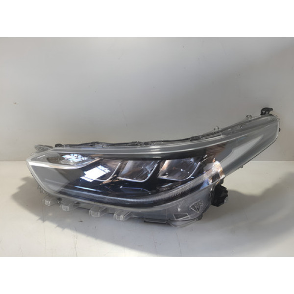 Farol Esquerdo Toyota Yaris  2023    31072309 Esquerdo