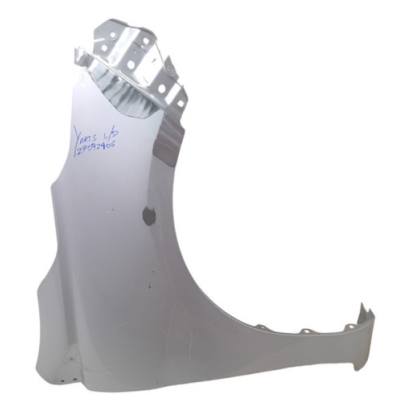 Para-lama Direito Toyota Yaris   27092406