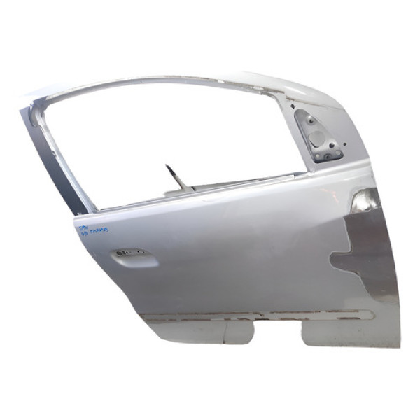 Porta Dianteira Direita Chevrolet Spin   03072415 - Direito - Prata