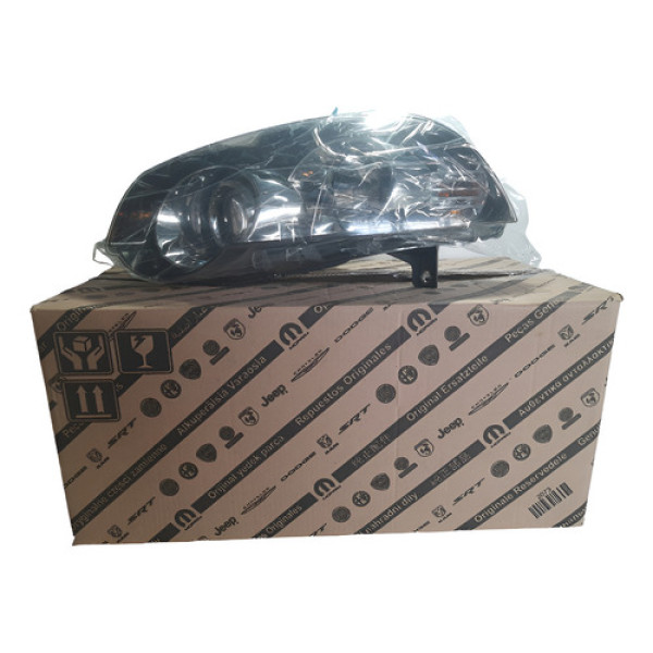 Farol Esquerdo Palio Strada Locker Fume 2011 A 2014 24072409 Esquerdo