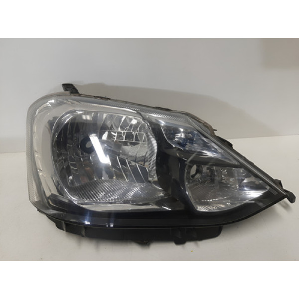 Farol Lado Direito Toyota Etios Fumê 15062310 Direito