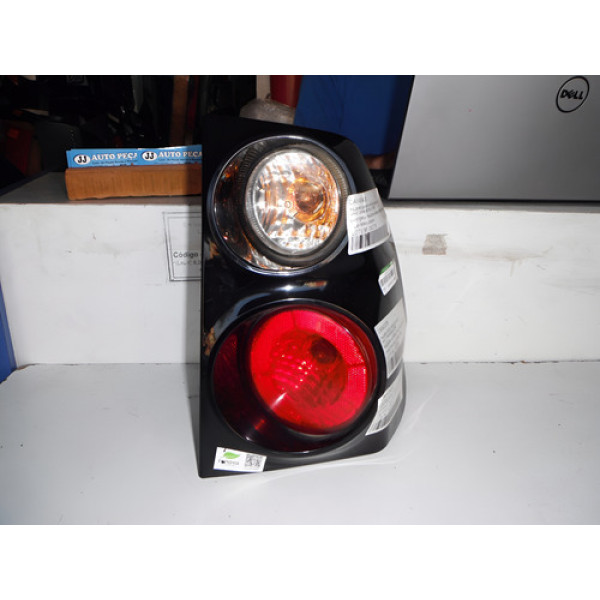 Lanterna Lado Direito Mitsubishi Pajero Sport 2006 2007 Direito Verde-escuro