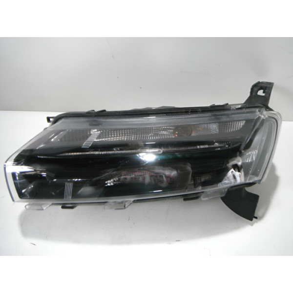 Farol Esquerdo Renault Kuid 2022 2023 28072302x Esquerdo