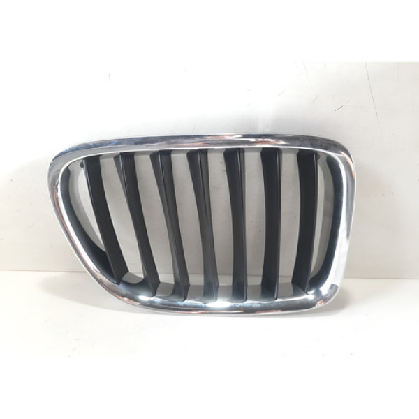Grade Superior Dianteira Direita Bmw X1 2013 A 2016 17112303 Superior