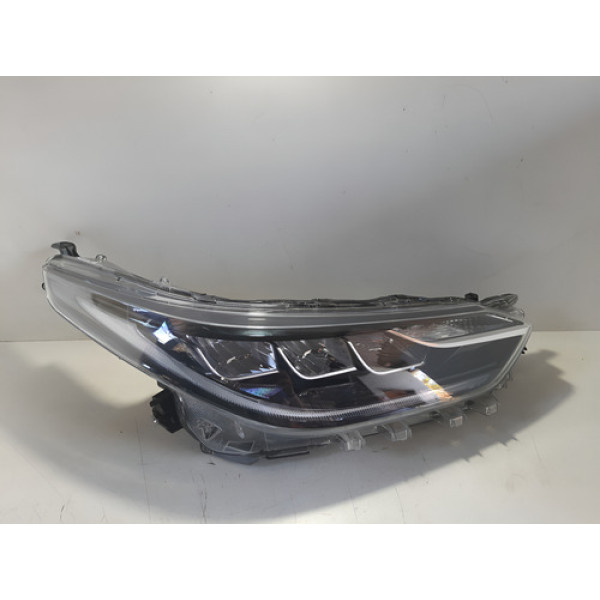 Farol Direito Toyota Yaris   2023   31072308 Direito