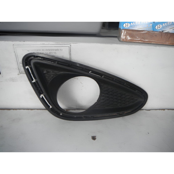 Moldura Milha Lado Direito Hyundai Hb20 2011 À 2015 11022109 Preto
