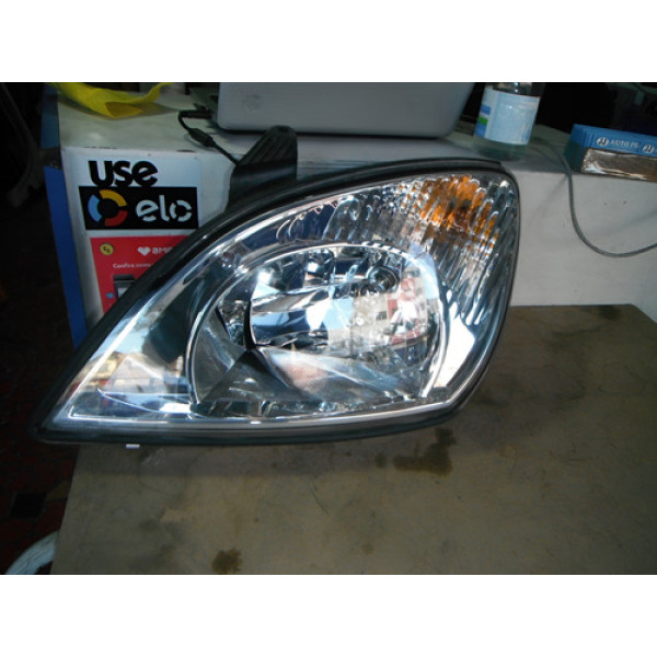 Farol Esquerdo Tiggo 2009 2010 2011 2012 2013 2014 22042102 Esquerdo