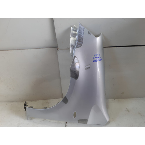 Para-lama Esquerdo Toyota Etios Com Furo  18082305 Esquerdo