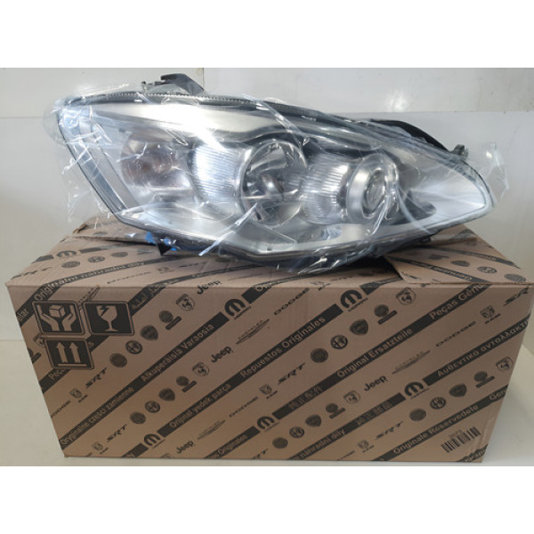 Farol Lado Direito Fiat Idea 2013 2014 2015 05062303 Jj Direito