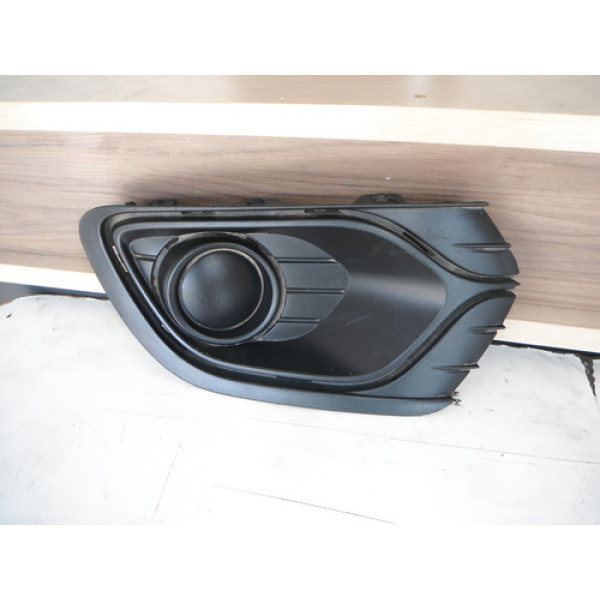 Moldura Milha Lado Direito Renault Sandero 2015 E 2016 32122 Preto Direito