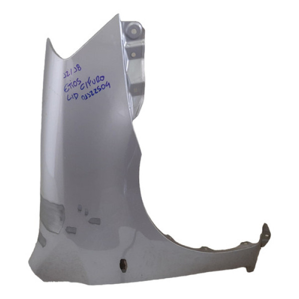 Para-lama Direito Com Furo Etios 2012 2013 A 2018 01122504