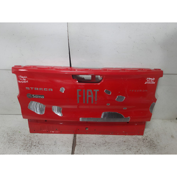 Tampa Traseira Fiat Strada  2021 2022 2023 12052514 - Vermelho