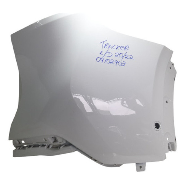 Polaina Direita Chevrolet Tracker 2020 2021 2022 09102403