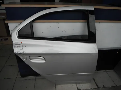 Porta Traseira Direita Onix Prisma 2014 2015 À 2018 10102115 Traseira Direito Prateado